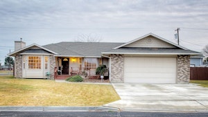 Othello Home, WA Real Estate Listing